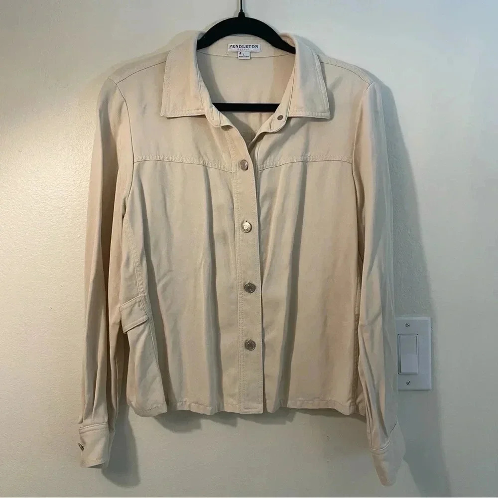 Pendleton Petite Tencel Long Sleeve Button Up Tan Cream Jacket Size Large